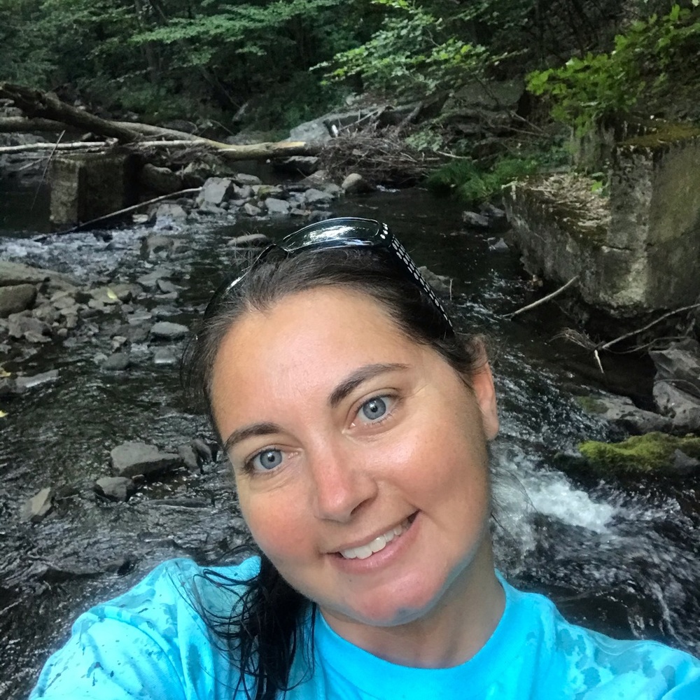Meet your Posher, Amylynn